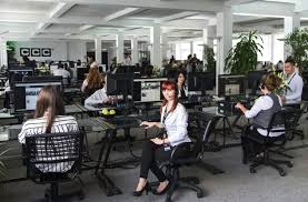 Meta despedirá a 2.000 moderadores de contenido en España