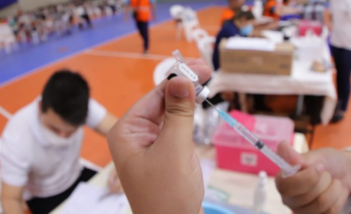 Salud publica reporte sobre virus respiratorios e insta a vacunarse para prevenir cuadros graves
