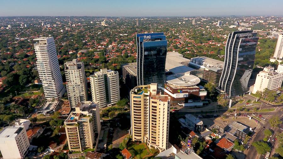 Fitch Ratings mantiene la calificación BB+ para la economía paraguaya