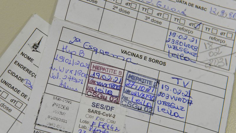 Intervalo da 3ª dose da vacina contra covid-19 será de quatro meses
