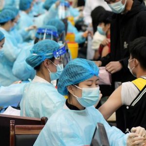 China supera a marca de 80% da população vacinada contra a Covid