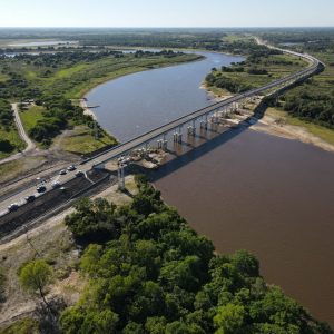 Se habilita desde hoy el puente más largo del departamento de Ñeembucú