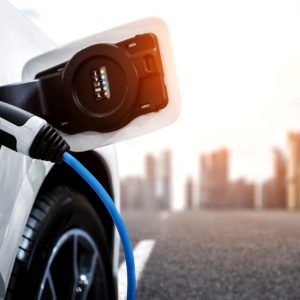 Las automotrices preparan más de veinte nuevos modelos eléctricos para este 2022