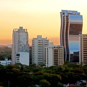 FocusEconomics prevé crecimiento moderado para Paraguay en el 2022