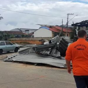 O que explica a passagem de tornado por Santa Catarina