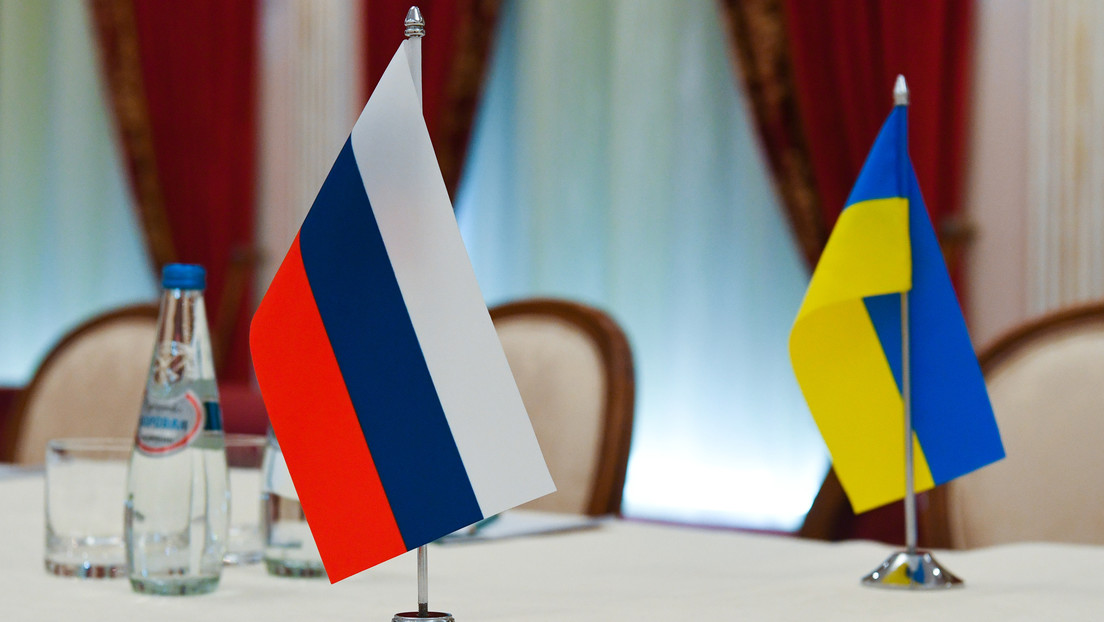 La delegación de Ucrania llega a Bielorrusia para celebrar las negociaciones con Rusia￼￼