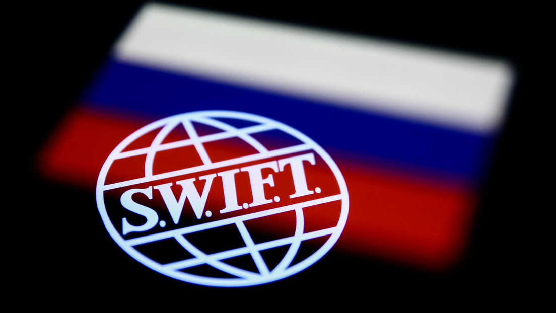 La expulsión de bancos rusos del SWIFT dispara las acciones del análogo chino del sistema de pagos interbancarios￼￼