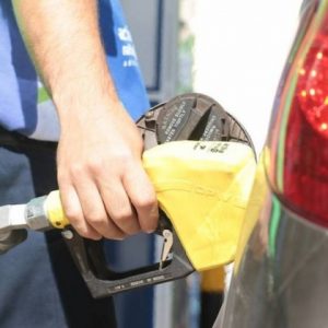 Combustible subiría G. 500 el litro, según estima el MIC￼