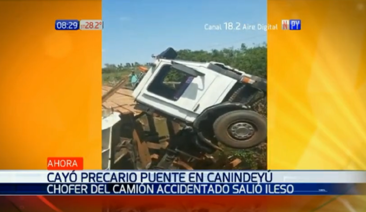 Canindeyú: Puente de madera cae y arrastra a un camión