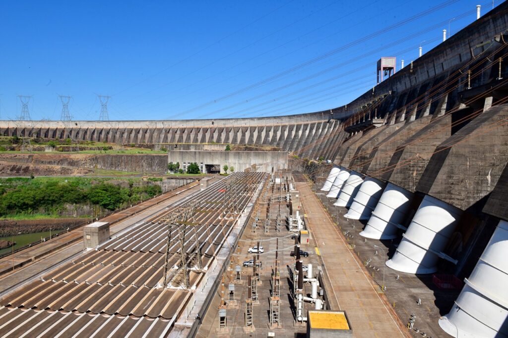 Con eficiencia operativa y compromiso ambiental, Itaipu apuntala generación de energía renovable￼