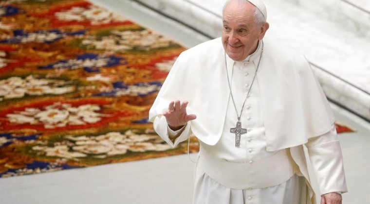 El papa alaba al “heroico personal sanitario en la pandemia y todos los días”￼