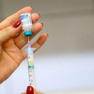 Brasil chega a 70,89% da população com duas doses da vacina contra a covid-19