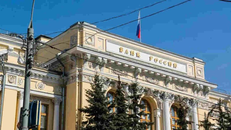 BC da Rússia estuda adotar nova forma de fixar taxa de câmbio do rublo ante dólar