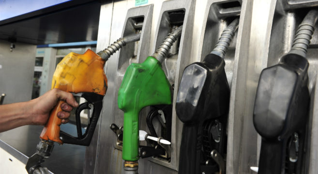 Petrobras anuncia novo reajuste de R$ 0,40 no litro do diesel a partir desta terça-feira￼
