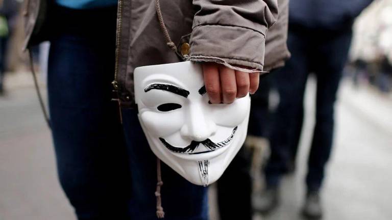 Anonymous afirma haberse infiltrado en el Banco Central de Rusia y advierte que publicará documentos clasificados￼