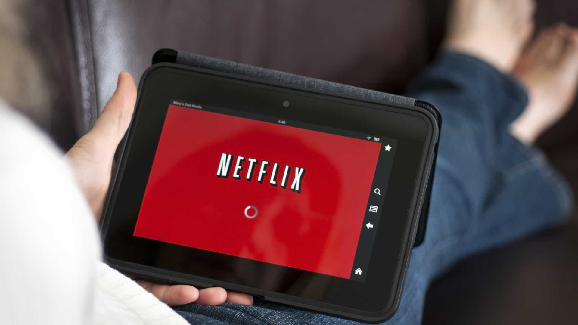 Netflix suspende serviços na Rússia em meio à guerra com a Ucrânia