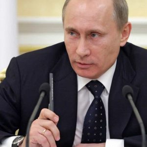 Rússia só usará armas nucleares em caso de ameaça existencial, diz Kremlin