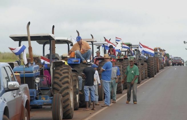 “El campo calienta los motores de sus tractores”, advierte la UGP ante crisis del combustible