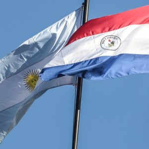 Argentina elimina «corredores seguros» y abre puntos de ingreso que no estaban habilitados￼