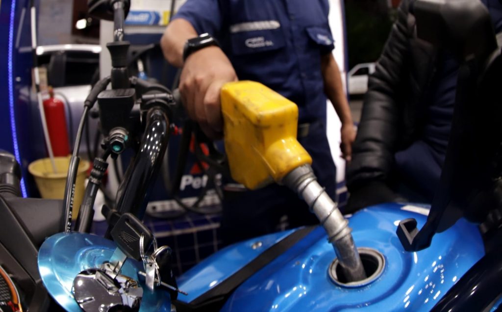 Sedeco constata reducción de precios de combustibles en monitoreo a estaciones de Asunción y Central￼