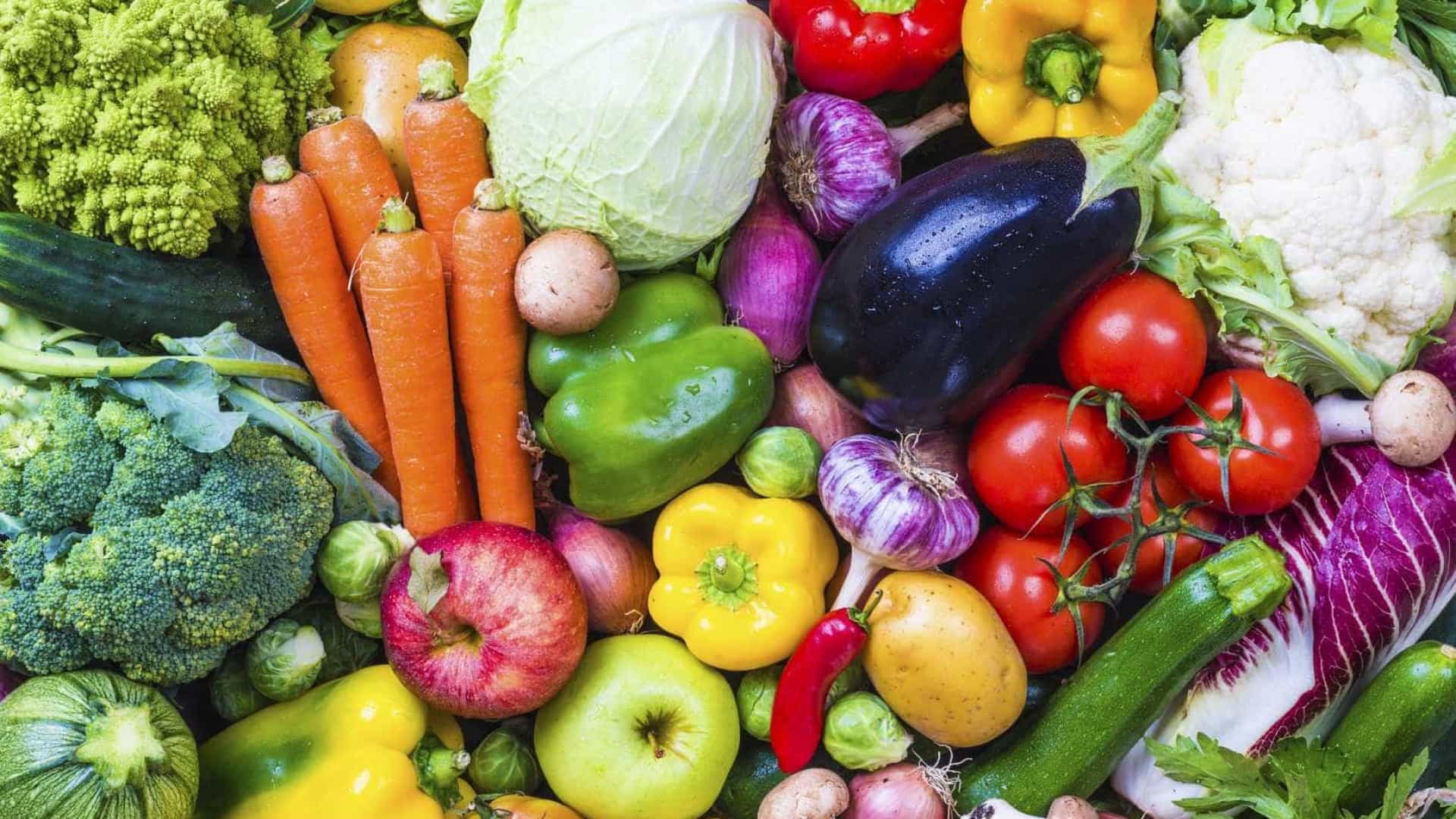 Cai o consumo de frutas e legumes