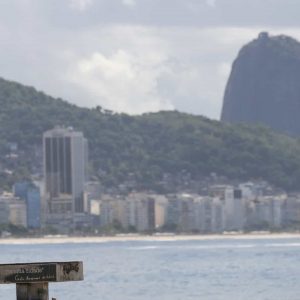 Carnaval atípico alivia comércio e estende alta temporada de hotel no Rio