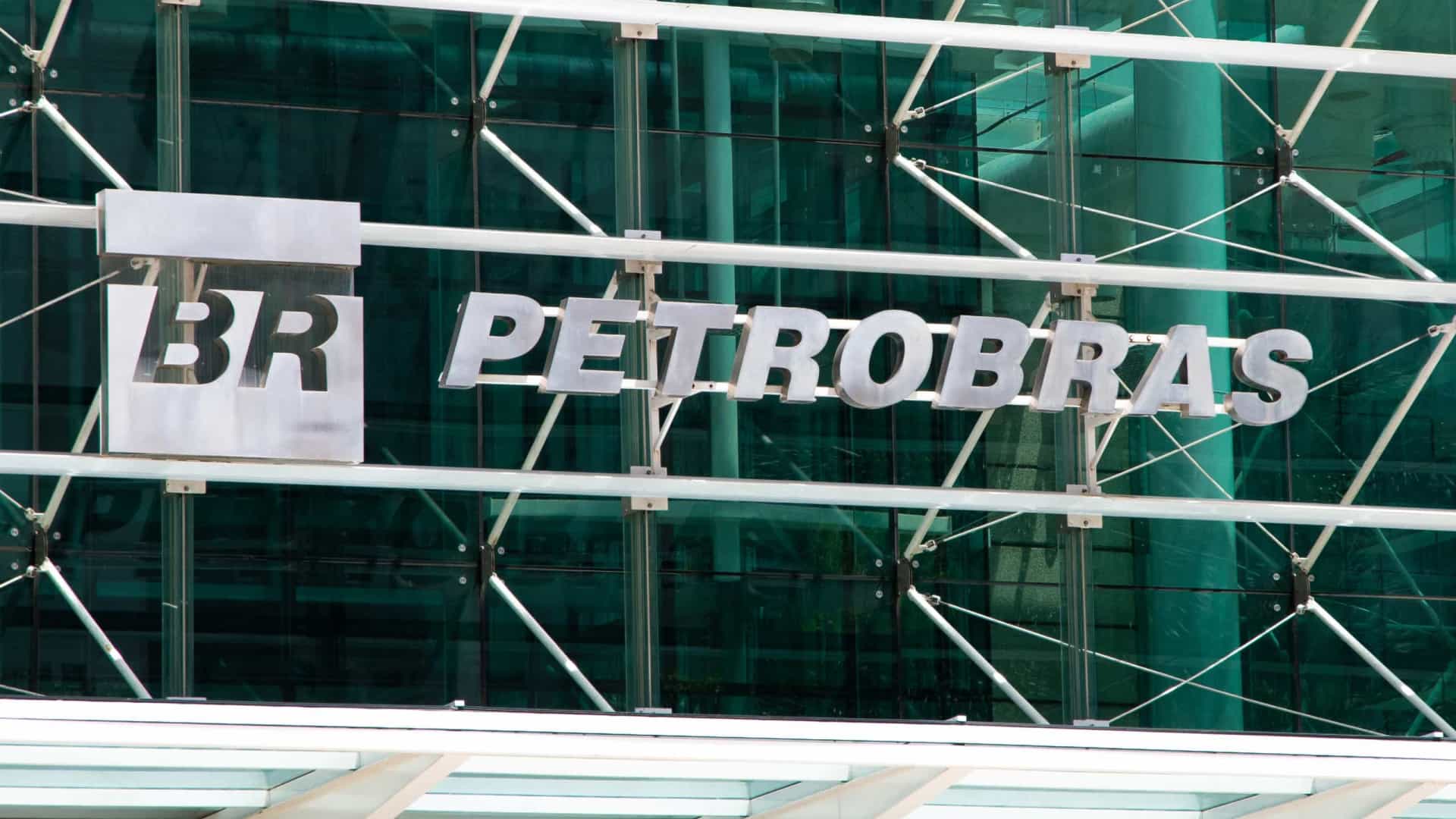 Petrobras pode ampliar refino de combustíveis e reduzir importações, indica estudo do governo