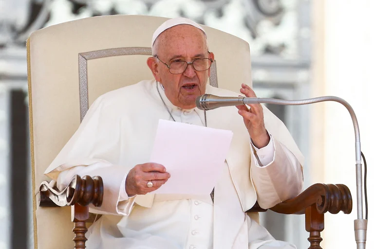 El papa Francisco pidió más atención en el sufrimiento que generan todas las guerras, no solo la de Ucrania￼