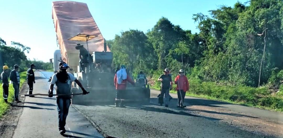 Destacan reanudación de trabajos de pavimento en calles principales de San Pedro￼