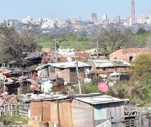 Cepal alerta que pobreza extrema aumentará a 14,9% en Paraguay
