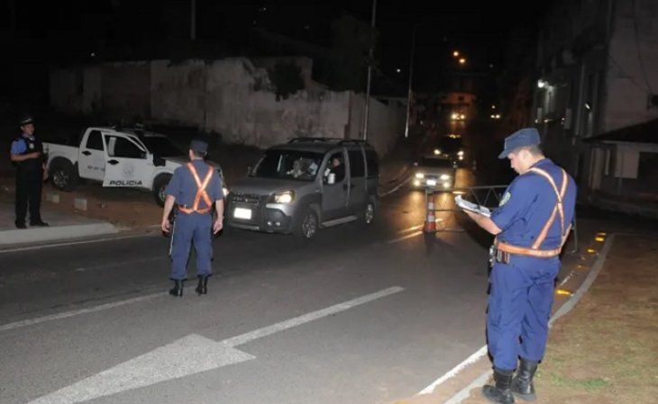 Polícia Nacional proíbe barreiras com menos de 15 agentes, afim de acabar com as extorsão
