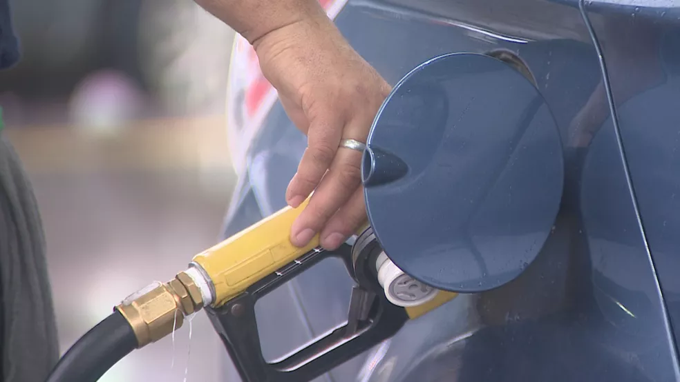 Onde a gasolina é mais cara no país? Veja comparativo de preços por estado￼