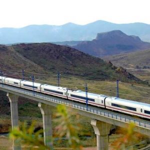 Bolivia invita a Paraguay y otros países a hablar del proyecto ferroviario bioceánico
