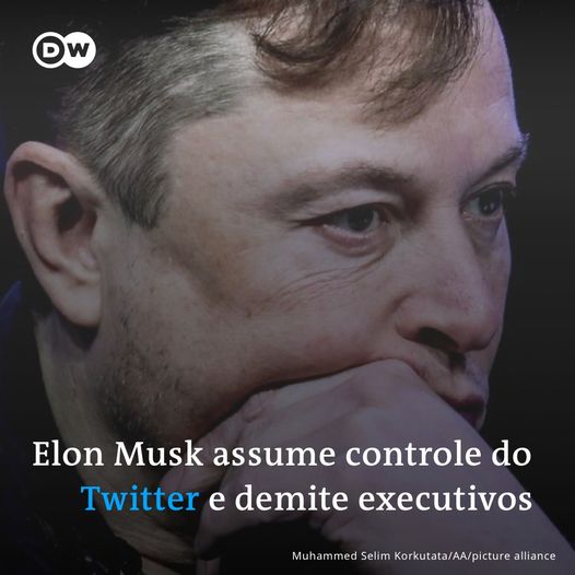 O presidente-executivo da Tesla e dono da SpaceX, Elon Musk, assumiu o controle do Twitter e demitiu o alto escalão da plataforma