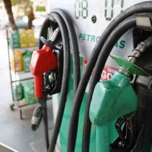 Petrobras reduz preço do diesel para as distribuidoras