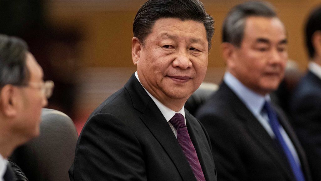 Xi pede medidas eficazes contra Covid após alta explosiva de casos na China