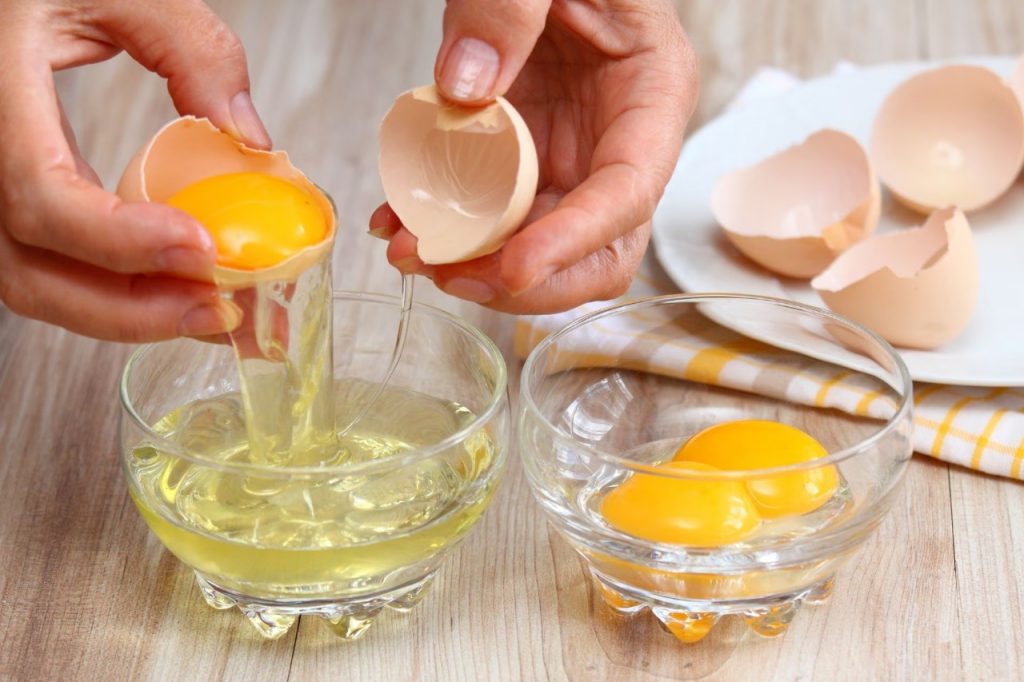 ¿Qué le pasa al organismo si se come seis o más huevos todos los días?