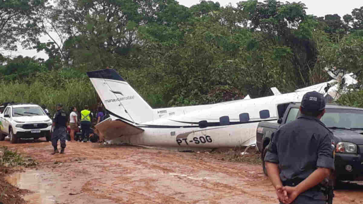 Queda de avião mata 14 pessoas no interior do Amazonas