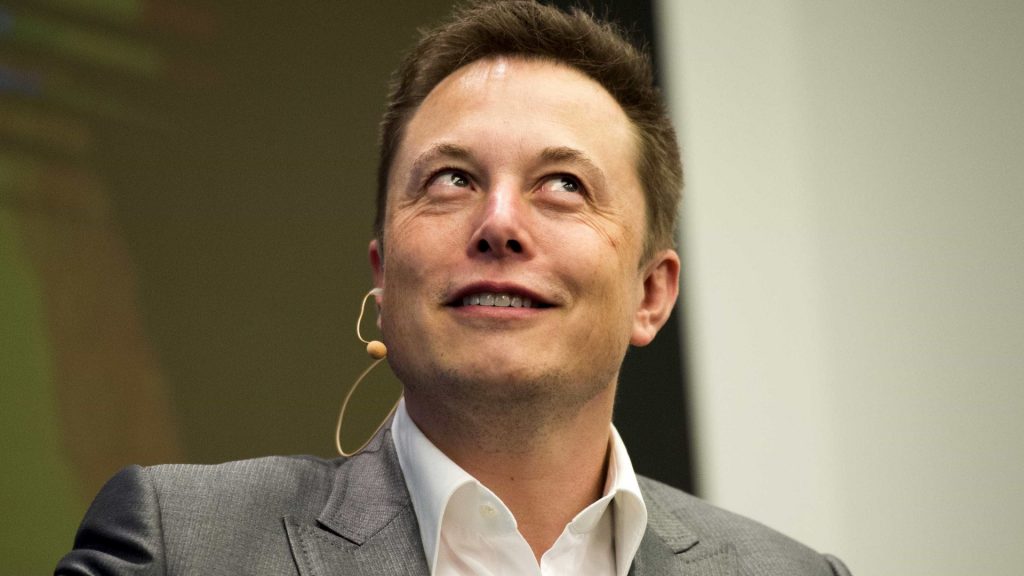 Elon Musk sugere novo nome (indecente) para a Wikipedia