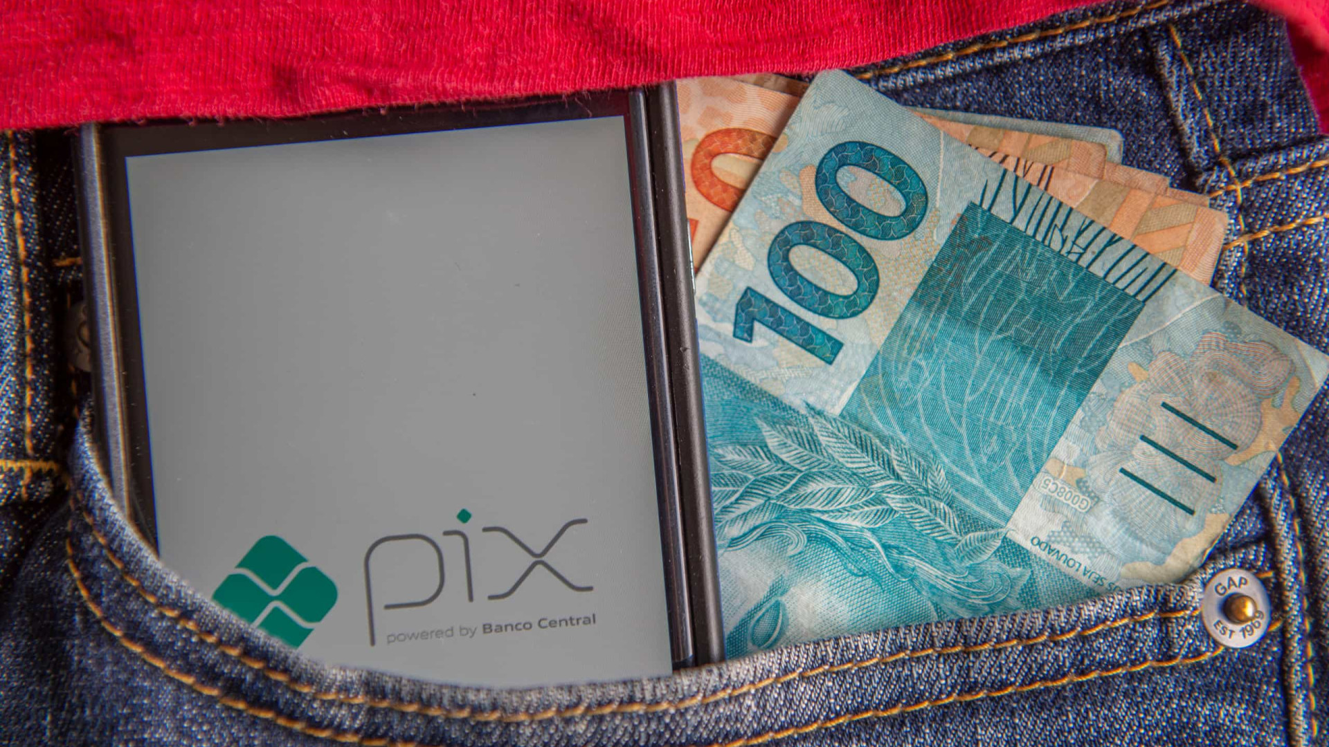 Pix vai tomar funções do cartão de crédito, diz presidente do BC