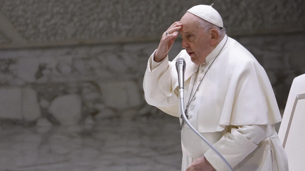 Papa Francisco critica obsesión por la apariencia, “especialmente en las redes sociales”
