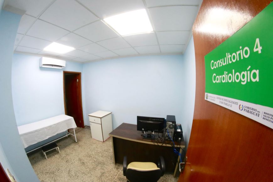 Nuevo centro permite ampliar cartera de servicios médicos en Amambay