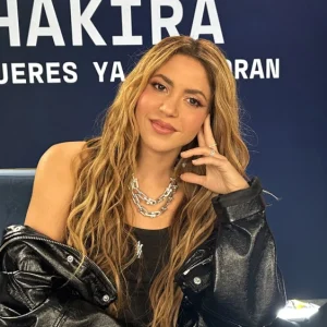 Shakira está feliz de su nueva sensualidad y “enamorada” de la fuerza que descubrió