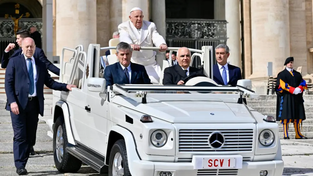 El Papa: “Mi dimisión, una hipótesis lejana”
