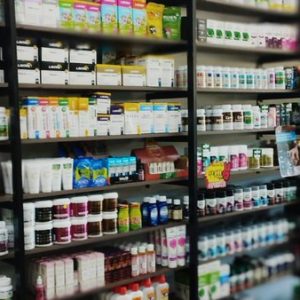Dinavisa detecta venta de medicamentos sin registros dentro de farmacias del Alto Paraná