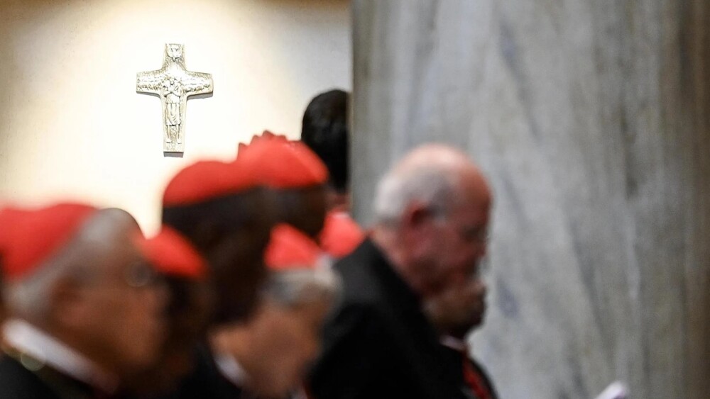 El cónclave empezará el 7 de mayo a las 14:30 GMT con la entrada a la Capilla Sixtina