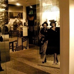 El legado de Oskar Schindler sigue vivo en nuevo Museo de los Supervivientes