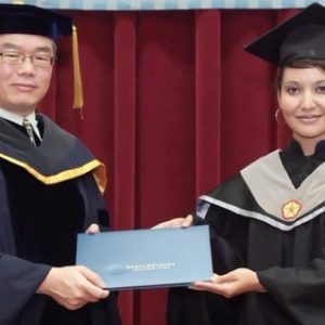 Joven paraguaya becada por Taiwán triunfa en multinacional tecnológica