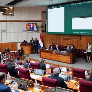 Senado pospone proyecto de condenar hasta con 8 años de cárcel a quienes sometan a niños a criadazgo