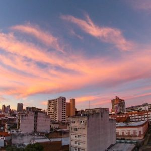 Pronostican jornada fresca a cálida con vientos del norte